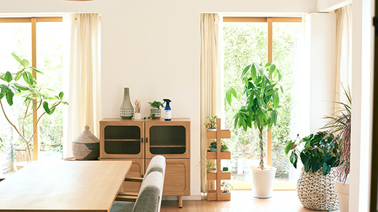 部屋がなんだか油臭いけど、ニオイの原因はどこ?